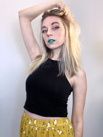 Full leaked Leighxp private onlyfans photo