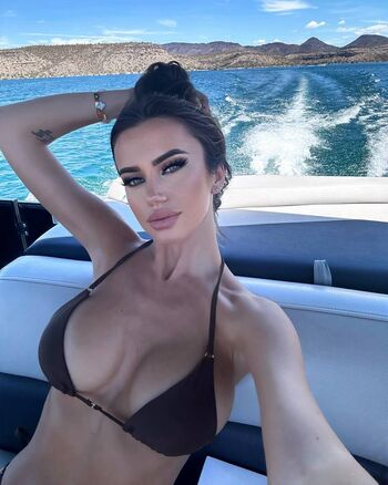 Full leaked Leila barlow private onlyfans photo
