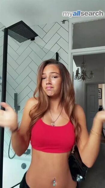 Full leaked Leila jackie young private onlyfans photo