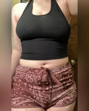 Full leaked Leilani angel page private onlyfans photo