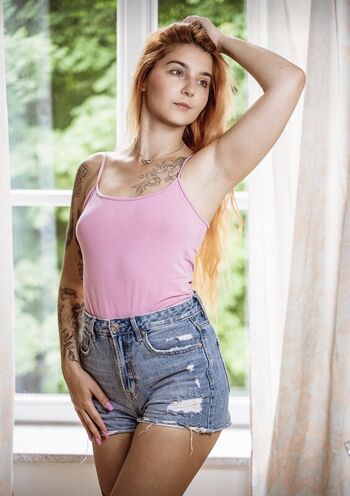 Full leaked Leisy lucy private onlyfans photo