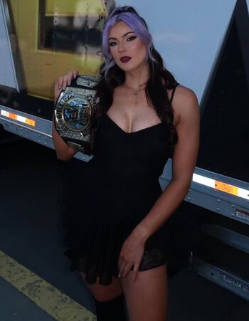 Full leaked Lena kross page private onlyfans photo