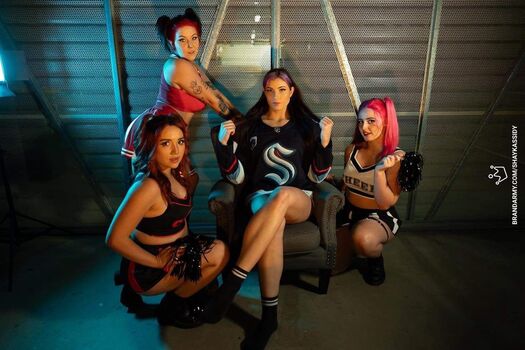 Full leaked Lena kross page private onlyfans photo