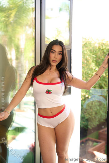 Full leaked Lena the plug private onlyfans photo