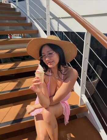 Lena_Yewon
