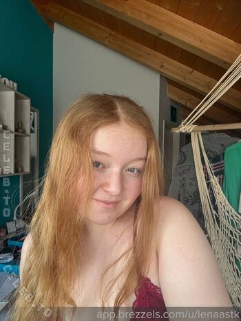 Full leaked Lenaa stk  page private onlyfans photo