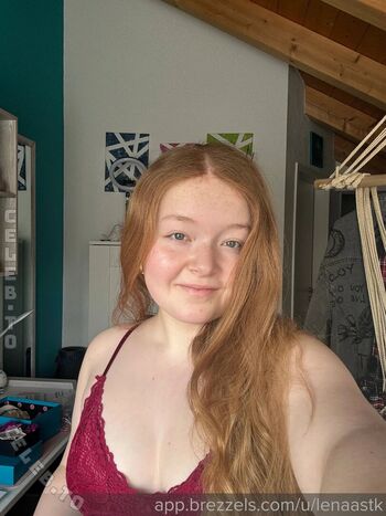 Full leaked Lenaa stk  page private onlyfans photo