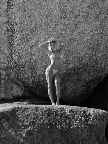 Full leaked Lenaajoy private onlyfans photo