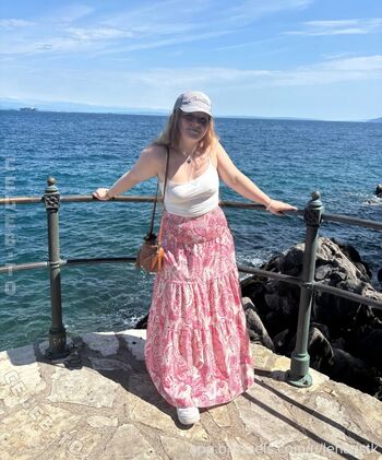 Full leaked Lenaastk private onlyfans photo