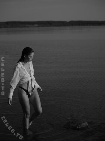 Full leaked Lenahnmn private onlyfans photo