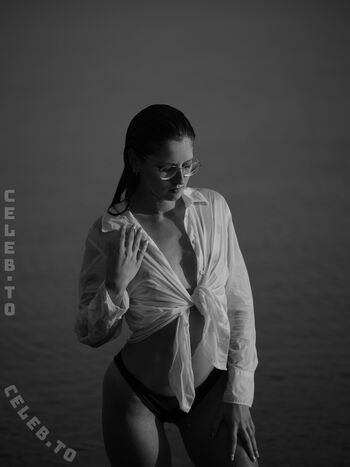 Full leaked Lenahnmn private onlyfans photo
