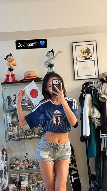 Full leaked Lenalemon private onlyfans photo
