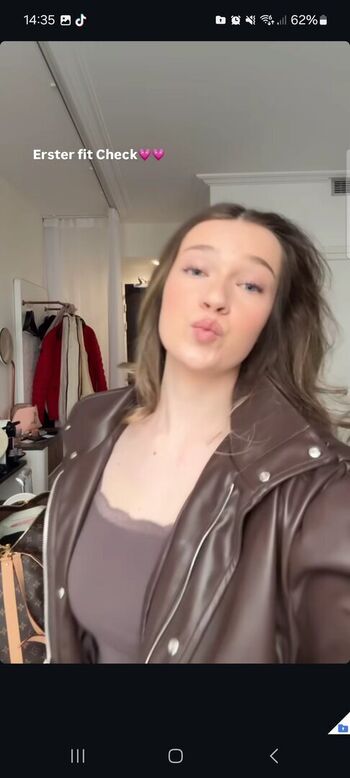 Full leaked Lenasboringlife private onlyfans photo