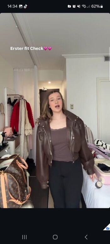 Full leaked Lenasboringlife private onlyfans photo