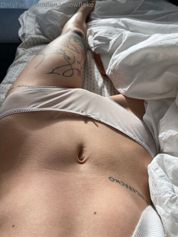 Full leaked Lenasnowflake private onlyfans photo