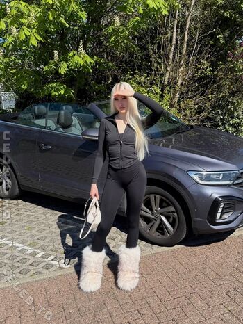 Full leaked Lenavsophie private onlyfans photo