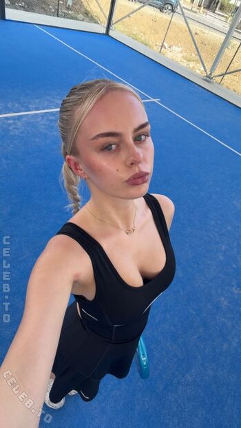 Full leaked Leni marie private onlyfans photo