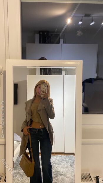 Full leaked Leni zkm private onlyfans photo