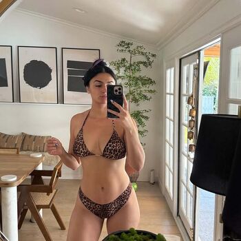 Lenna Vivas