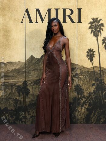 Full leaked Leomie anderson private onlyfans photo