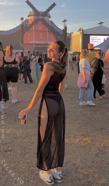 Full leaked Leonie treiber private onlyfans photo