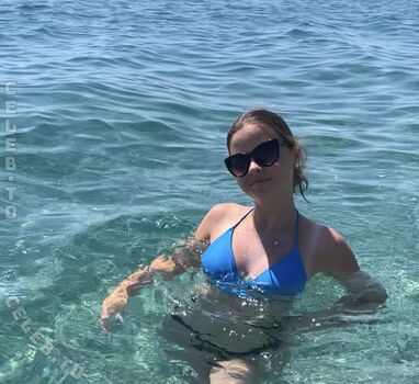 Full leaked Leonih page private onlyfans photo