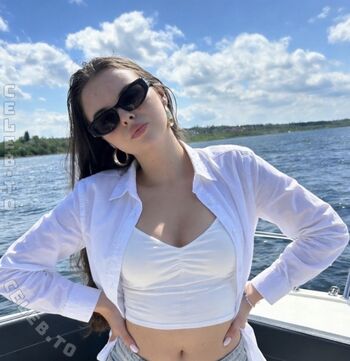 Full leaked Leonih private onlyfans photo