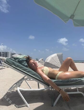 Full leaked Leoobalys  page private onlyfans photo