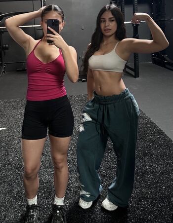 Full leaked Lesizzl private onlyfans photo
