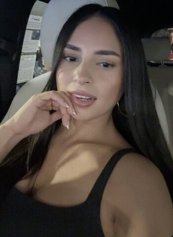 Full leaked Lesizzl private onlyfans photo