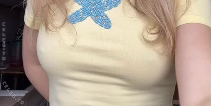 Full leaked Lesley bunny private onlyfans photo
