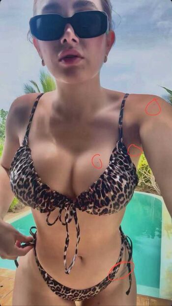 Full leaked Lesli de la torre page private onlyfans photo