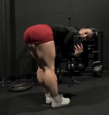 Full leaked Lesliemrtinez private onlyfans photo