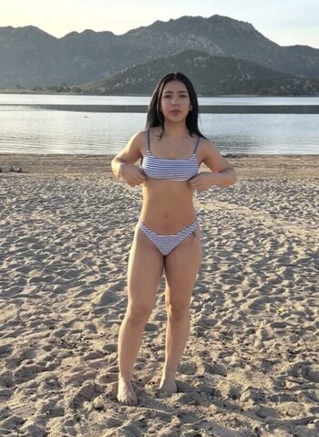 Full leaked Lesliemrtinez private onlyfans photo