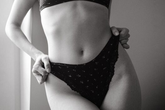 Full leaked Lespetitsregards page private onlyfans photo
