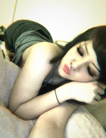 Full leaked Lesxi private onlyfans photo