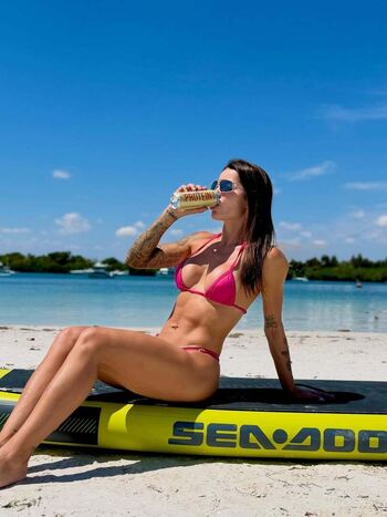 Full leaked Leticia bufoni private onlyfans photo