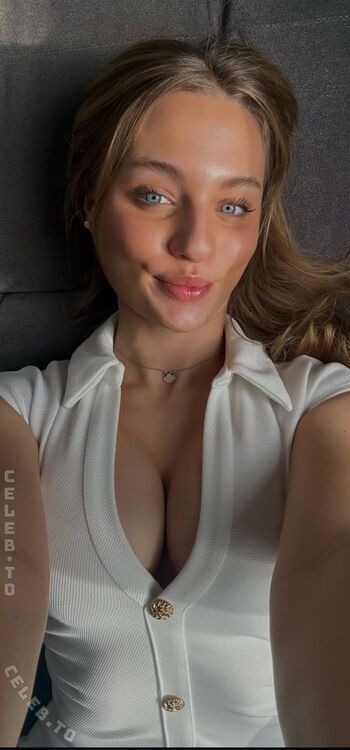 Full leaked Leticia sophiee private onlyfans photo