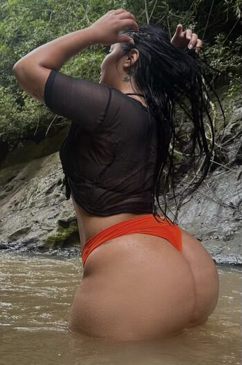 Full leaked Leticiarossi silva private onlyfans photo