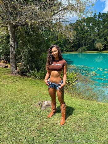 Full leaked Lexi private onlyfans photo