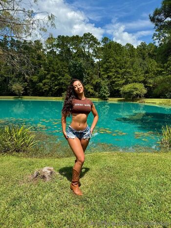 Full leaked Lexi private onlyfans photo