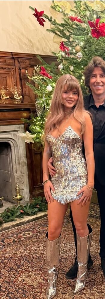 Full leaked Lexi hughes private onlyfans photo