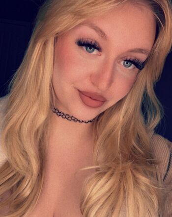 Full leaked Lexi kiska private onlyfans photo