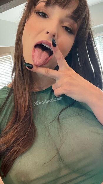 Lexi Luna