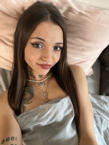 Full leaked Lexie laoni private onlyfans photo