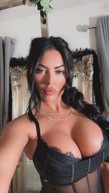 Full leaked Lexiehulll page private onlyfans photo