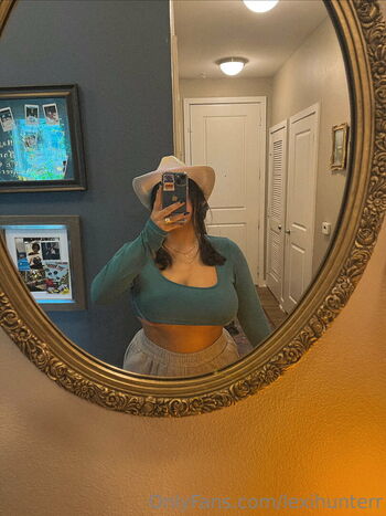 Full leaked Lexihunterr private onlyfans photo