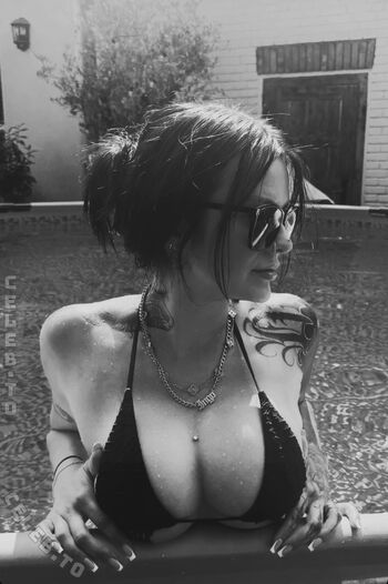 Full leaked Leyalocaa private onlyfans photo