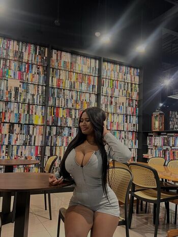 Full leaked Leybrownnn private onlyfans photo