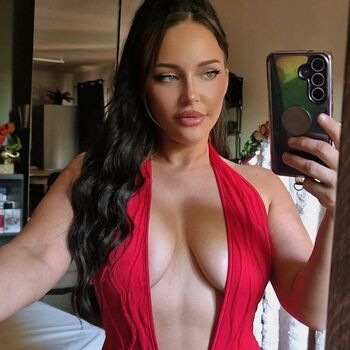 Full leaked Leyfit private onlyfans photo